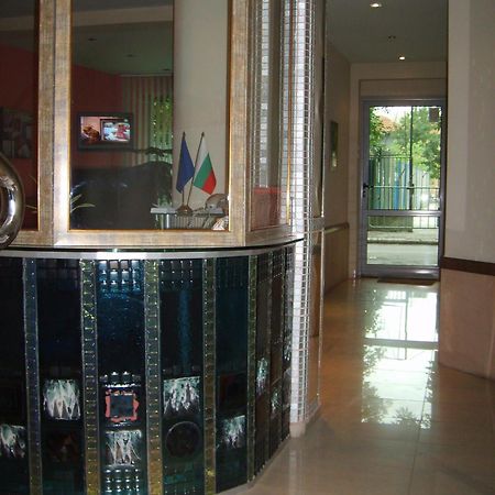 Hotel Trakart Residence Пловдив Экстерьер фото